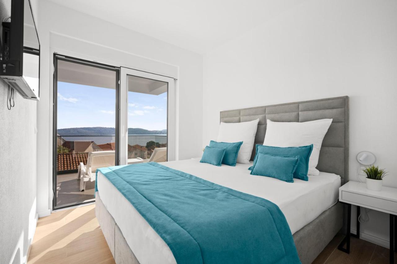 Adriatic Garden Apartments 오크루그고른지 외부 사진