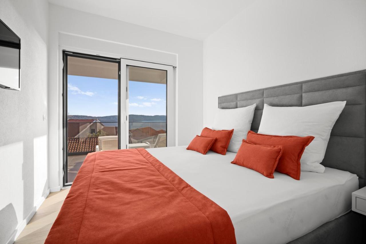 Adriatic Garden Apartments 오크루그고른지 외부 사진
