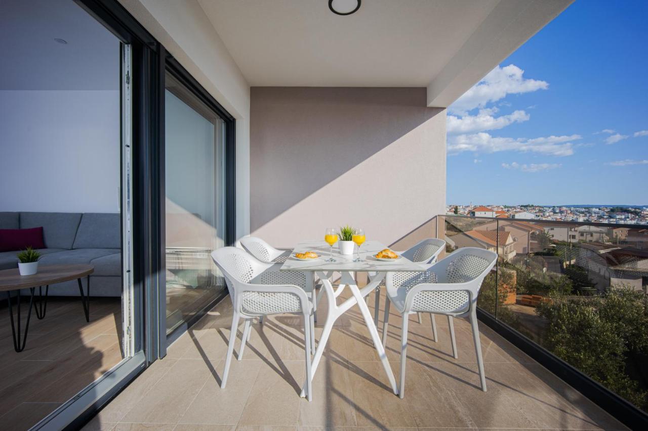 Adriatic Garden Apartments 오크루그고른지 외부 사진