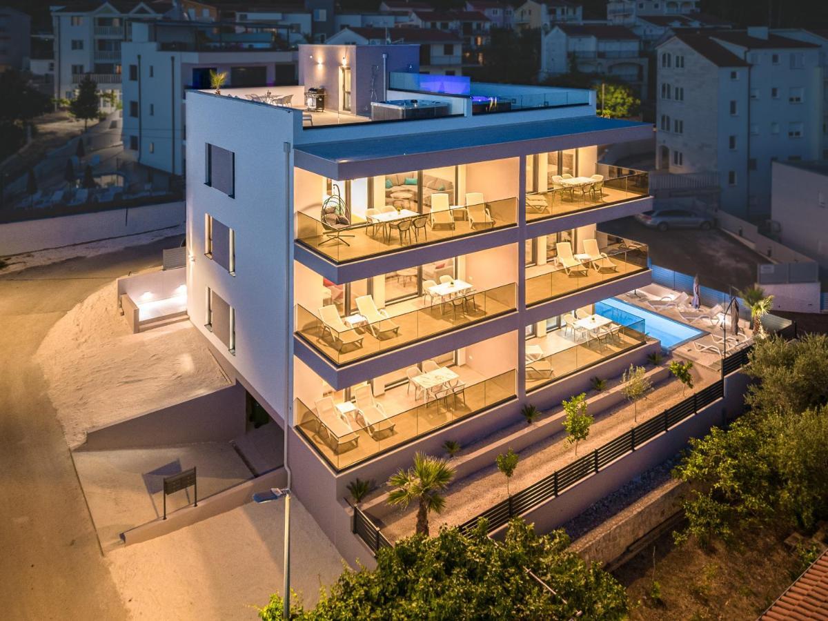 Adriatic Garden Apartments 오크루그고른지 외부 사진