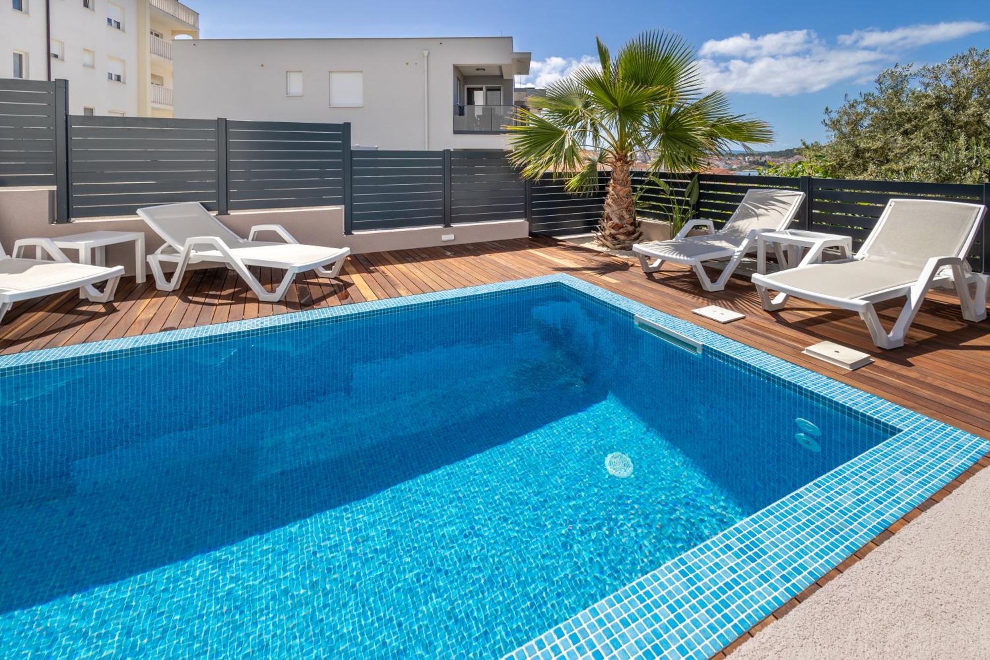 Adriatic Garden Apartments 오크루그고른지 외부 사진